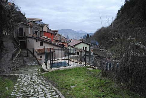 Tagliacozzo - Tagliacozzo uno dei luoghi ideali per chi ama il walking. Da qui ci si arrampica su un percorso dello scoutismo dedicato al fondatore del movimento scout Baden Powell